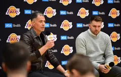Rob Pelinka prolongé et promu par les Lakers