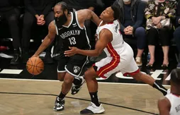En difficulté en attaque, James Harden demande de la patience