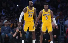 LeBron James : « Ma mère a pu voir son fils et son petit-fils jouer en playoffs »