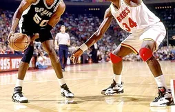 Quand Hakeem Olajuwon a donné une leçon à David Robinson