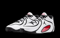 La Jordan Tatum 4 « Chicago » est de sortie !