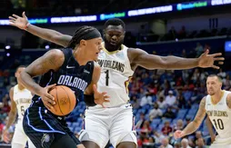 Zion Williamson brille, Wendell Carter Jr grimace