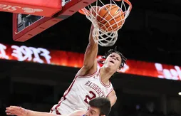 NCAA | Le monstrueux poster de Trevon Brazile !