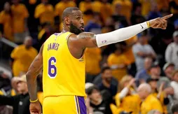 LeBron James reste le basketteur le mieux payé au monde