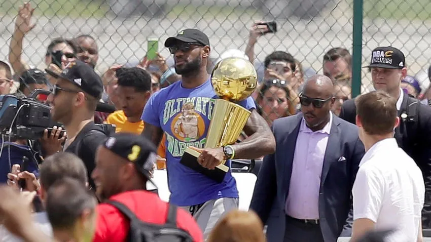 lebron-ultimate