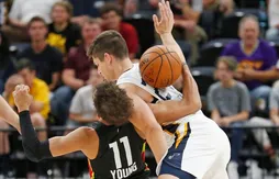 Summer league : Trae Young et Grayson Allen se chamaillent