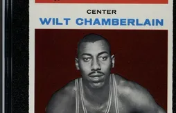 Trouvée dans une épicerie, une carte de Wilt Chamberlain se vend 1.7 million de dollars !