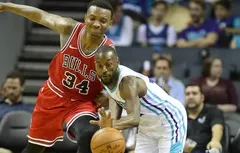 Présaison : des Hornets appliqués face aux Bulls