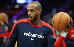 Khris Middleton reste à Washington… pour l’instant