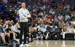 Doug Christie confirmé à la tête des Kings malgré leur saison ratée