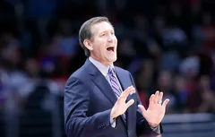 Jeff Hornacek veut oublier l’attaque en triangle