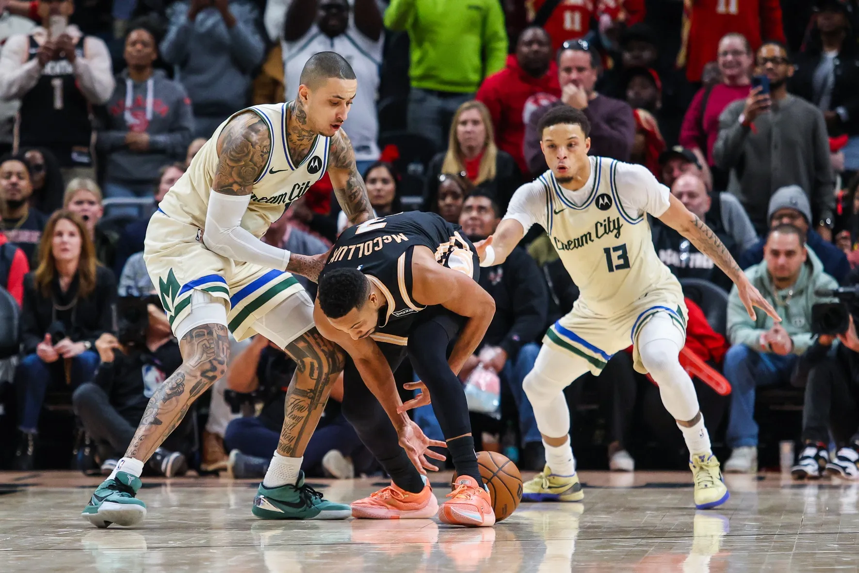 CJ McCollum et les Hawks