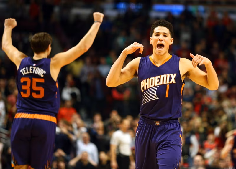 Les Suns braquent les Bulls à la dernière seconde !