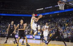 Stephen Curry préfère battre le record que se reposer