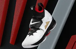 Nike : la LeBron 15 rencontre une icône du football américain