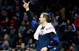 Les Spurs saluent Dirk Nowitzki, avant-gardiste à plusieurs niveaux