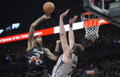 Les Raptors toujours à la peine face aux grosses écuries