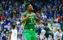 Jordan Bell a pu défendre “en vrai” sur LeBron James
