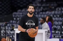 Anthony Gill rempile (encore) avec les Wizards