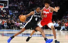 De’Aaron Fox terrasse les Grizzlies et redonne vie aux Spurs