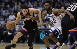 Phoenix enfonce les Wolves