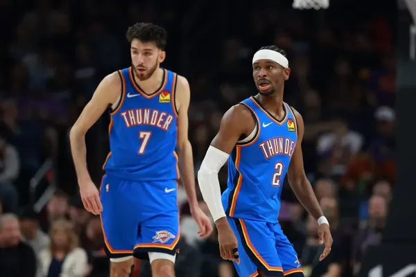 OKC gifle Phoenix pour son entrée en playoffs