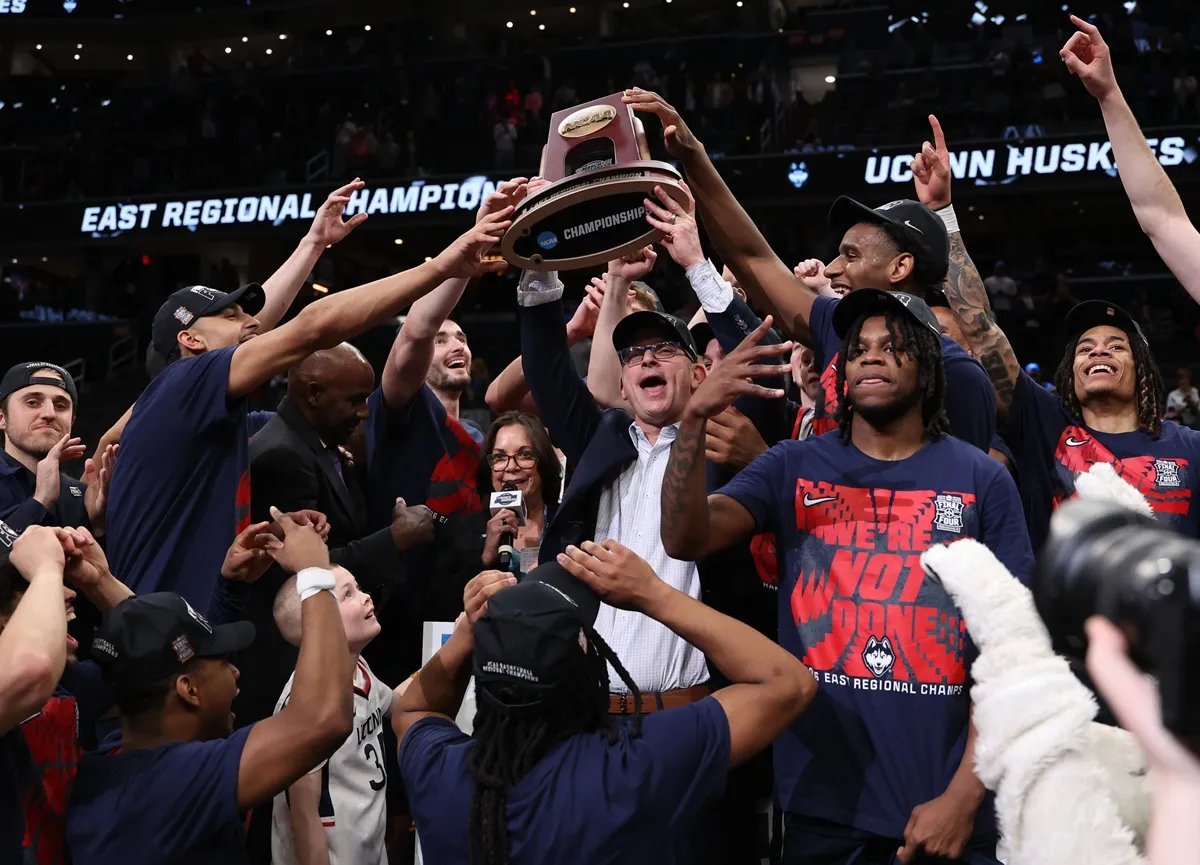 UConn, vainqueur de Duke dans un match qui fera date de la March Madness NCAA 