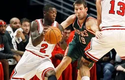 Aux côtés d’un super Noah, Nate Robinson se met le public de Chicago dans la poche