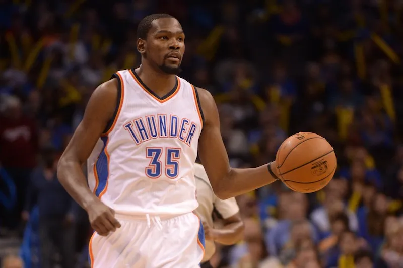 Kevin Durant sort le grand jeu pour écarter les Pistons
