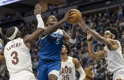 À l’usure, les Wolves font craquer les Cavaliers