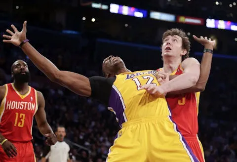 Dwight Howard - Omer Asik