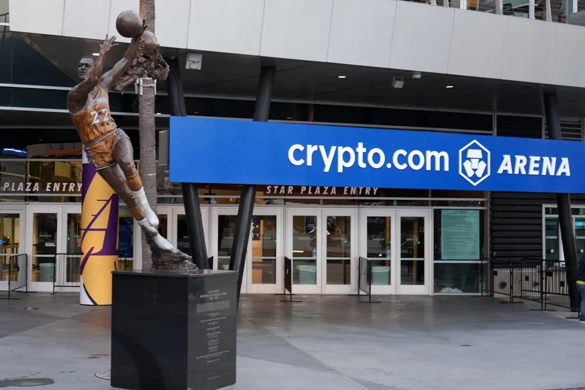 Kobe Bryant statue