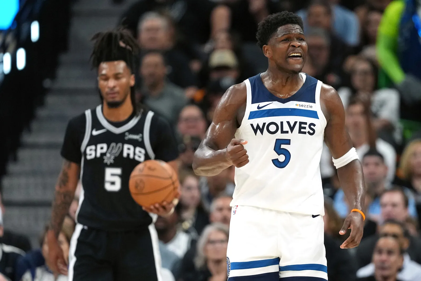 wolves spurs