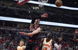 Alex Caruso aggrave sa blessure à la cheville