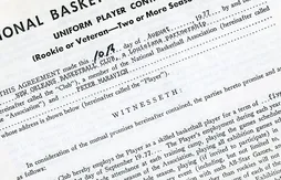 Pourquoi les franchises NBA utilisent-elles de plus en plus les contrats non garantis ?