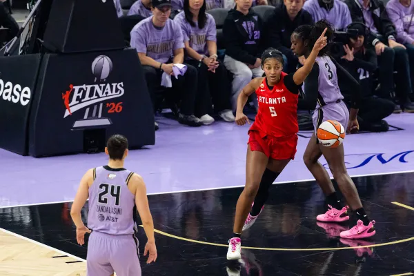 WNBA Finals | Porté par Angel Reese, le Dream sort le match parfait pour égaliser !