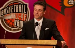 Rick Pitino (Louisville) humilié par une radio de Boston