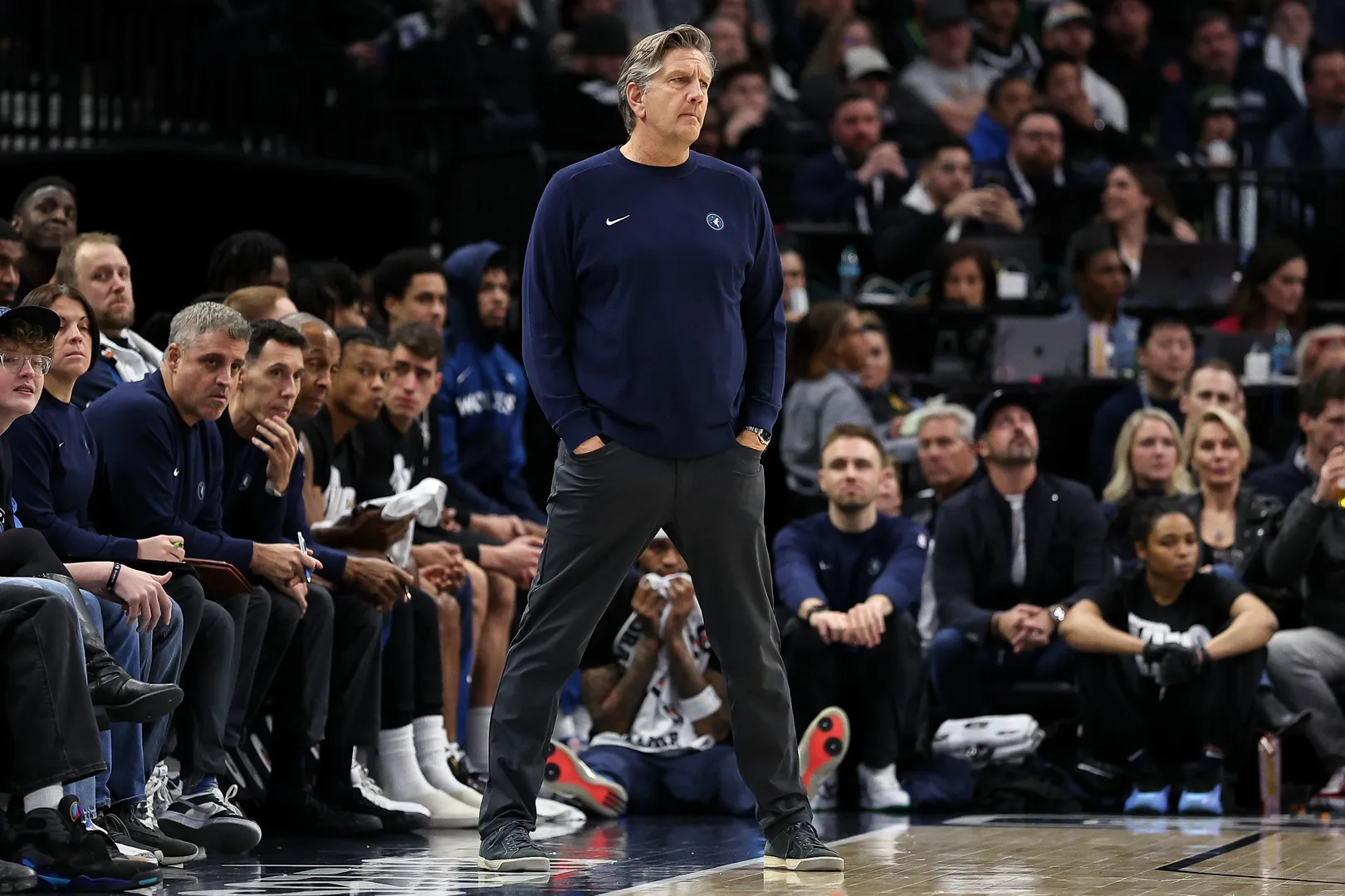 Chris Finch, le coach des Wolves