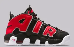 Quand la Nike Air More Uptempo voit rouge