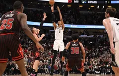Victor Wembanyama (38 points) climatise le United Center !