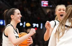 Dans la confusion, Caitlin Clark et Iowa rejoignent South Carolina en finale NCAA