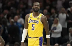 Les Lakers veulent réveiller le lion qui sommeille en Deandre Ayton