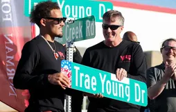 Trae Young inaugure une rue à son nom dans la ville de son enfance