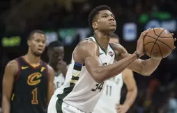 Monstrueux, Giannis Antetokounmpo efface les bonnes intentions de Cleveland