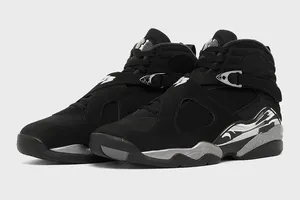 La Air Jordan 8 « Black Chrome » est déjà là !