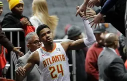 Kent Bazemore met K.O. les Pelicans