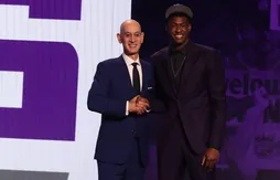 Olivier-Maxence Prosper, dernier rookie du premier tour à signer son contrat