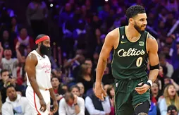 Dans une ambiance de playoffs, Jayson Tatum crucifie les Sixers dans les dernières secondes !