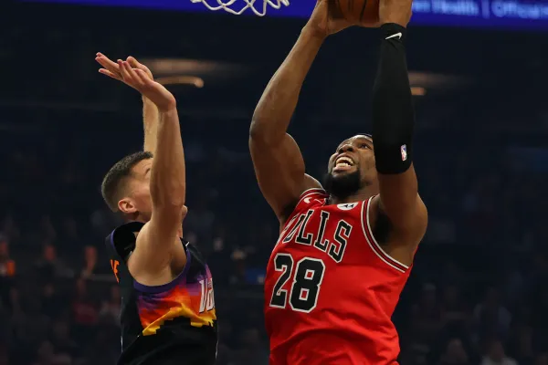 Stats & Highlights | Guerschon Yabusele et les Bulls surprennent les Suns