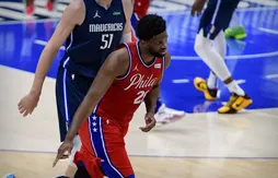 Joel Embiid ne fait qu’une bouchée des Mavericks